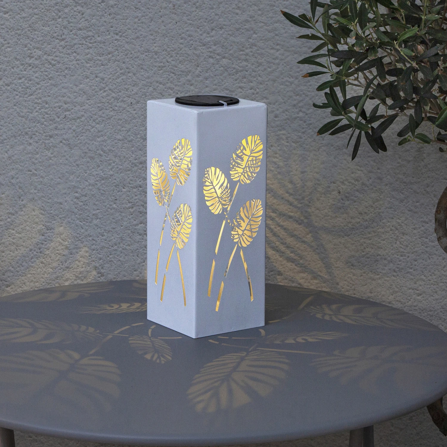 Star Trading Lampe Solaire LED Albaleaf, 2 Utilisations 3 Star Trading Lampe Solaire LED Albaleaf, 2 Utilisations – Image 3