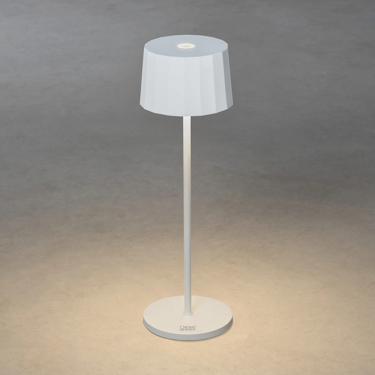 Konstsmide Lampe à Poser LED Positano Pour Extérieur, Blanche 4 Konstsmide Lampe à Poser LED Positano Pour Extérieur, Blanche – Image 4