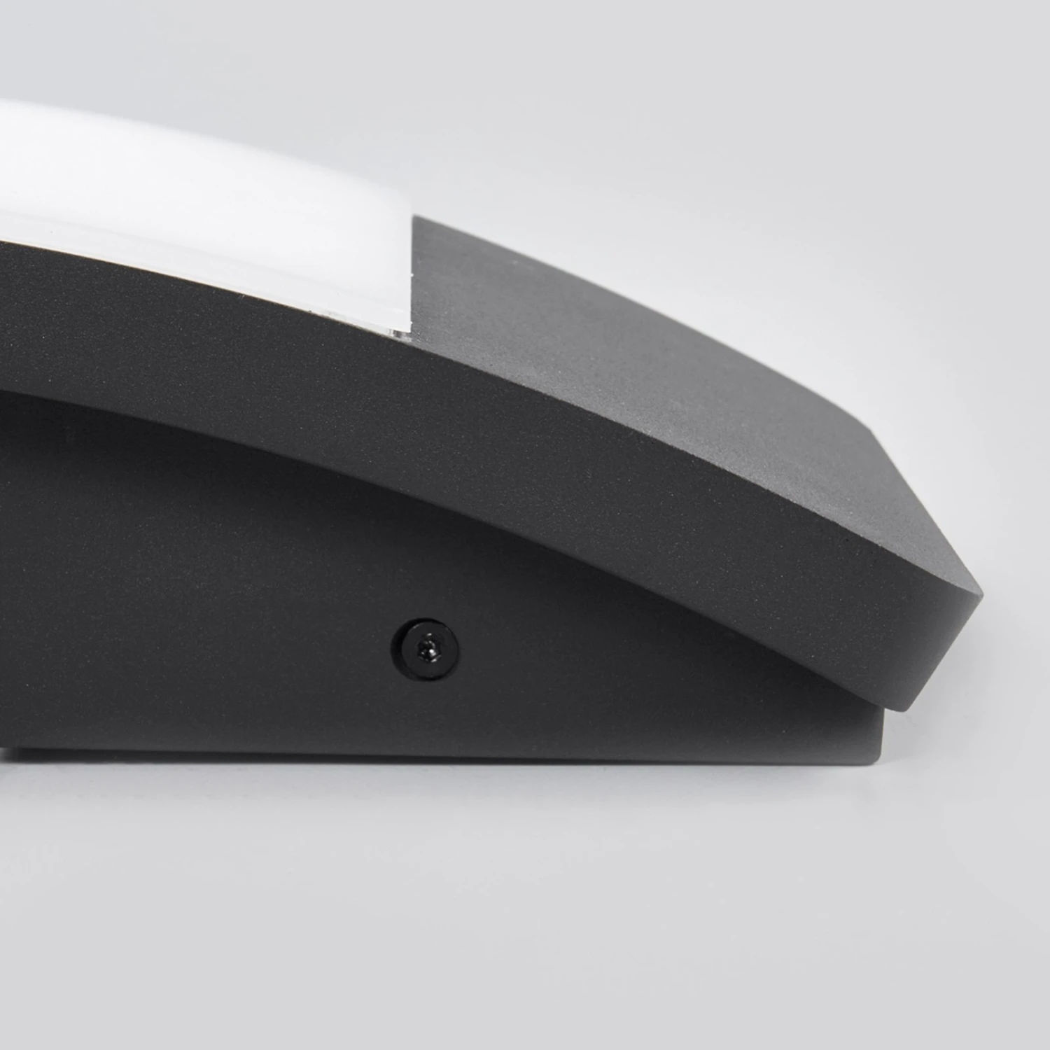 Lucande Applique D'extérieur LED Courbe Siara, Gris Foncé 7 Lucande Applique D'extérieur LED Courbe Siara, Gris Foncé – Image 7