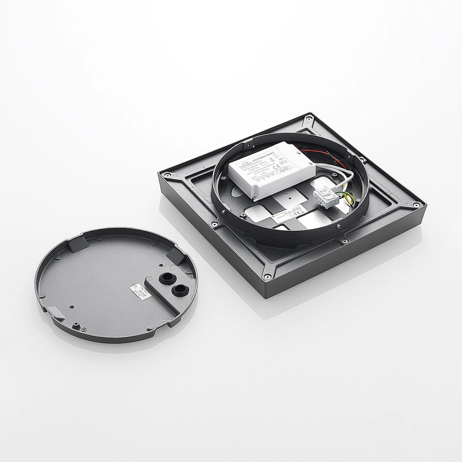 Lucande Plafonnier D'extérieur LED Birta, Carré, 27 cm 9 Lucande Plafonnier D'extérieur LED Birta, Carré, 27 cm – Image 9